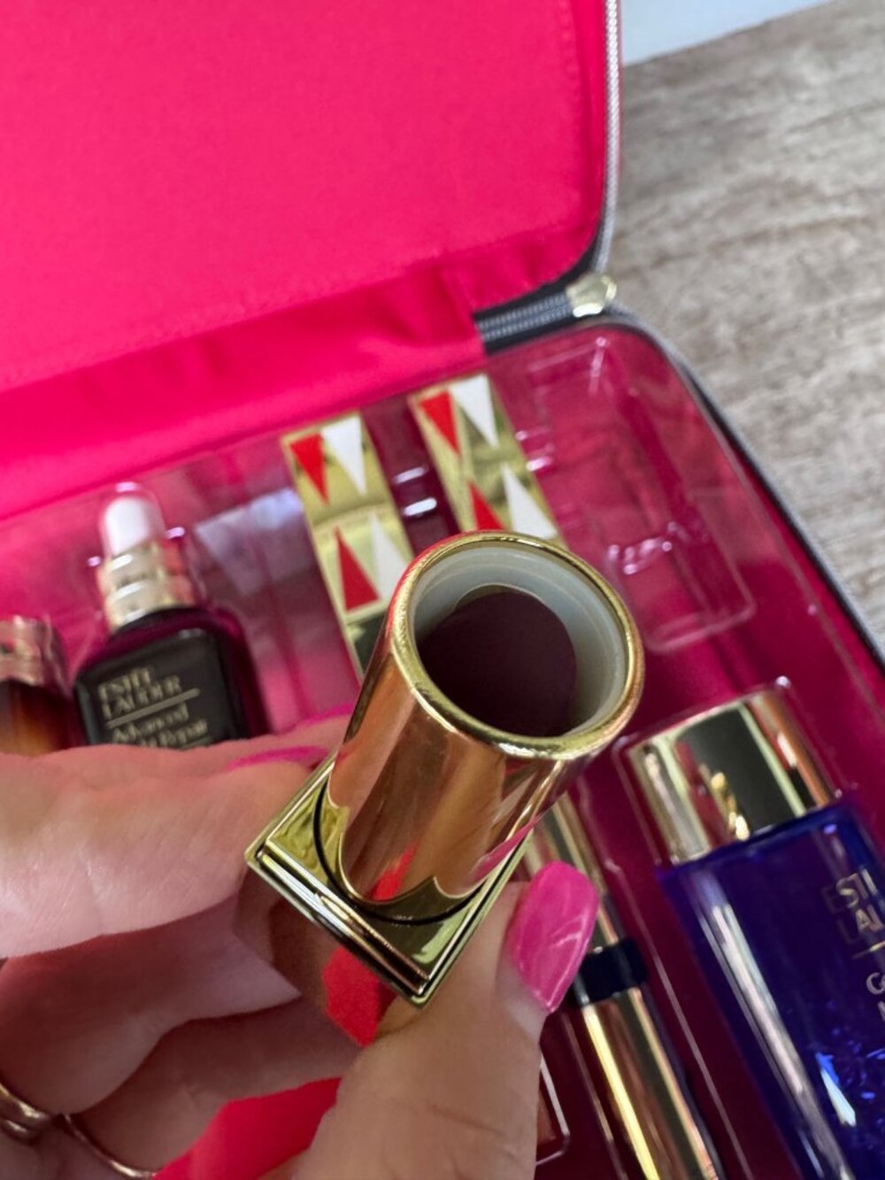 Estee Lauder Holiday Gift Set Makeup Skincare Train Case Advanced Night Repair - Picture 8 of 11